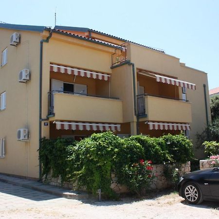 Apartments Jtv Simuni Kolan Esterno foto