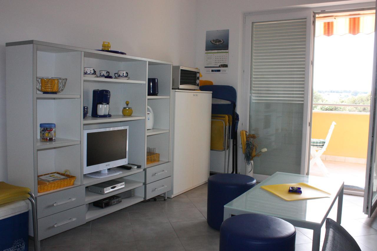 Apartments Jtv Simuni Kolan Esterno foto