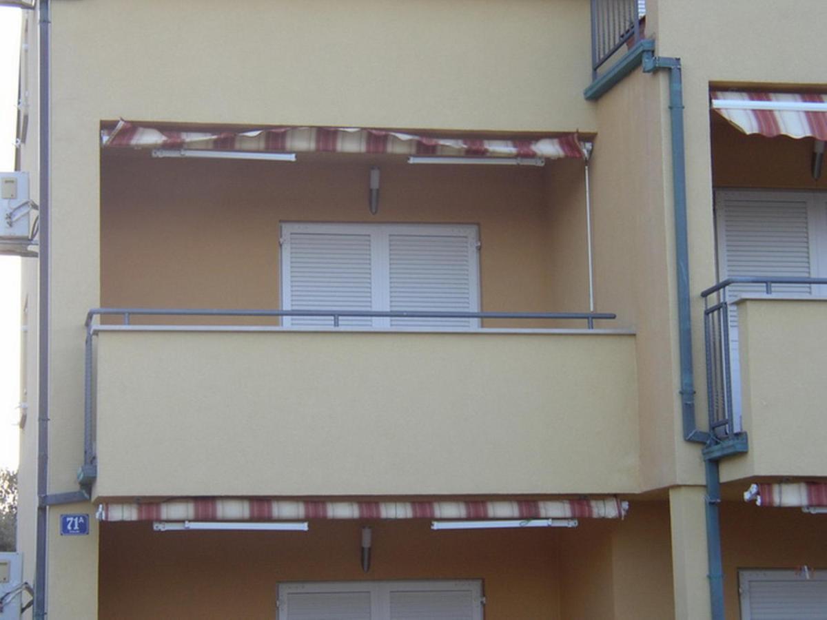 Apartments Jtv Simuni Kolan Esterno foto