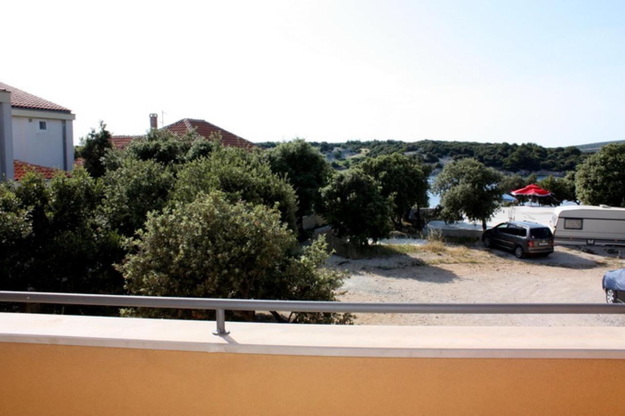 Apartments Jtv Simuni Kolan Esterno foto